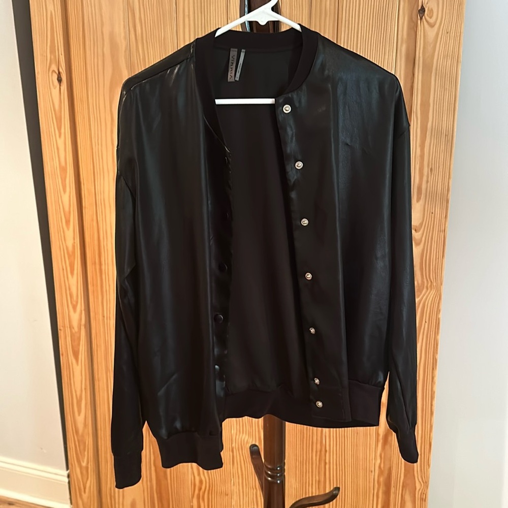 Vimmia Black Light Jacket